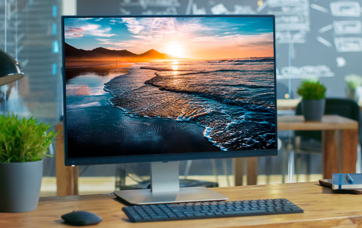 VVDisplayer's Custom Gaming Monitors: Elevating the Gaming Experience for Enthusiasts